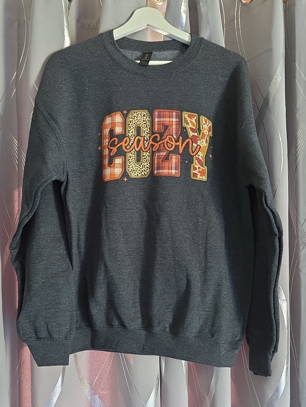 Gildan Dark Gray 'Cozy Season' Graphic Crewneck Sweatshirt Medium